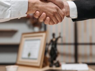 découvrez la loi badinter, une législation française essentielle qui régule la responsabilité civile, en protégeant les victimes d'accidents et en facilitant l'indemnisation. explorez son impact sur le droit français et son rôle dans la protection des droits des victimes.