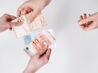 découvrez tout ce qu'il faut savoir sur les frais de virement bancaire, y compris les coûts associés, les comparaisons entre les banques et les astuces pour minimiser ces frais lors de vos transactions financières.