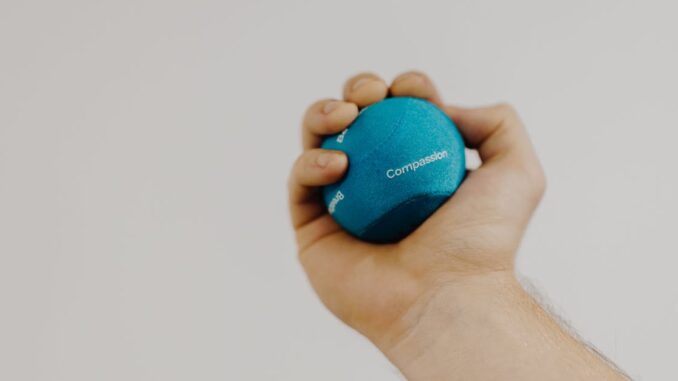 compression découvrez tout ce que vous devez savoir sur la compression : ses techniques, ses applications et les outils indispensables pour optimiser vos fichiers et gagner de l'espace. explorez les avantages de la compression dans le monde numérique pour améliorer vos performances et faciliter le partage de données.