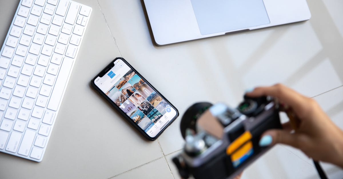 découvrez l'avenir de la photographie avec les smartphones pliables. capturez des images époustouflantes grâce à la polyvalence et à l'innovation de ces appareils révolutionnaires, qui allient design compact et performance photographique exceptionnelle. explorez les astuces et techniques pour tirer le meilleur parti de votre expérience photo.