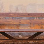 découvrez tout ce qu'il faut savoir sur l'héritage : définitions, processus légal, implications fiscales et conseils pratiques pour gérer au mieux votre succession.