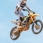 découvrez notre assurance moto sur mesure ! protégez votre deux-roues avec des couvertures adaptées à vos besoins et roulez en toute sérénité. obtenez un devis en ligne et profitez de tarifs compétitifs !