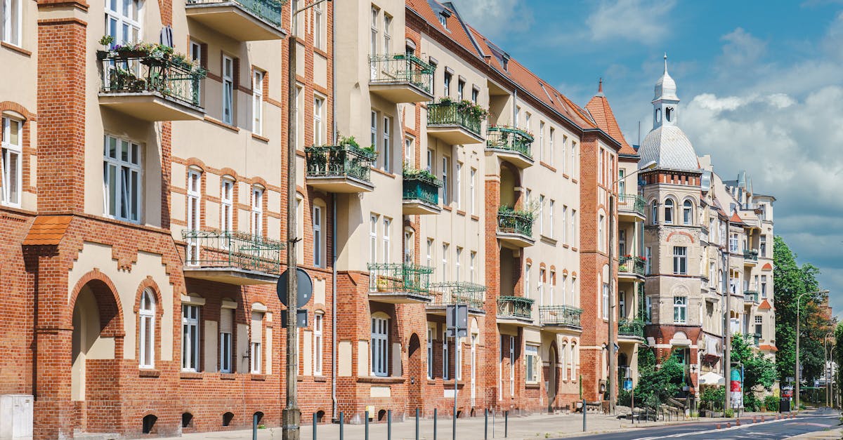 découvrez des stratégies efficaces de recherche immobilière pour optimiser vos investissements. apprenez à analyser le marché, évaluer les tendances et prendre des décisions éclairées pour réussir dans l'immobilier.