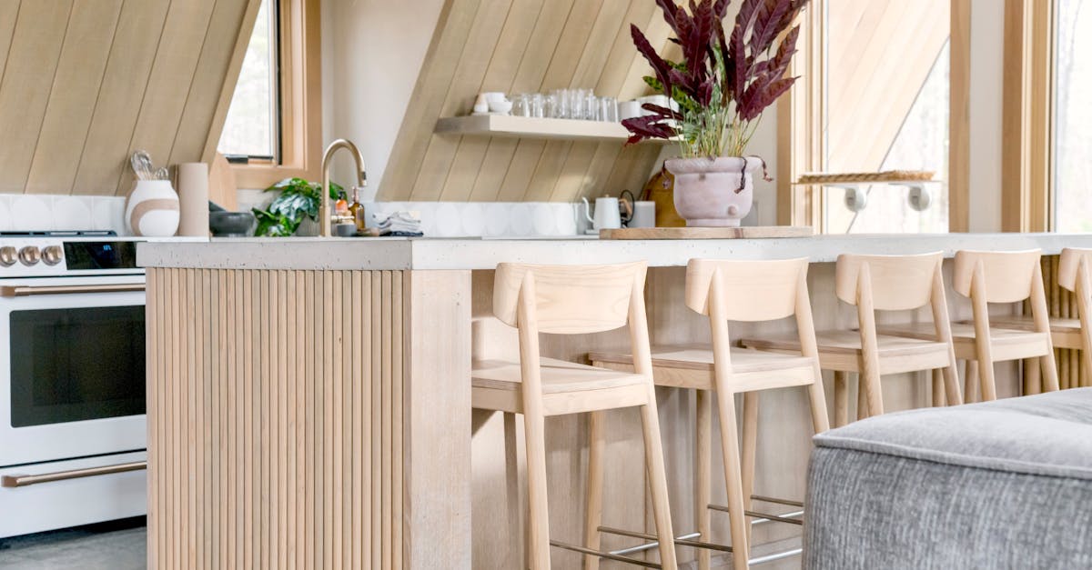 découvrez airbnb, la plateforme idéale pour trouver des logements uniques et authentiques dans le monde entier. que vous recherchiez un appartement cosy en ville, une villa en bord de mer ou une cabane en montagne, airbnb offre des options variées pour tous les goûts et budgets. réservez votre prochain séjour dès aujourd'hui et vivez une expérience inoubliable !
