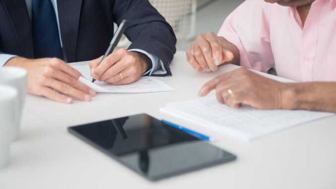 business management découvrez les stratégies essentielles du business management pour guider votre entreprise vers le succès. apprenez à optimiser les ressources, diriger efficacement vos équipes et innover pour rester compétitif sur le marché.