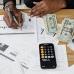 découvrez des stratégies efficaces de gestion de trésorerie pour optimiser vos flux financiers, réduire les risques et améliorer la rentabilité de votre entreprise. apprenez à mieux contrôler vos liquidités et à investir judicieusement.
