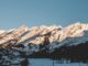 découvrez la clusaz, station de ski emblématique des alpes françaises, offrant des paysages à couper le souffle, des pistes variées pour skieurs de tous niveaux et une ambiance chaleureuse. profitez d'activités en plein air tout au long de l'année, de la détente dans des spas de montagne, et d'une gastronomie savoureuse dans ses chalets traditionnels.