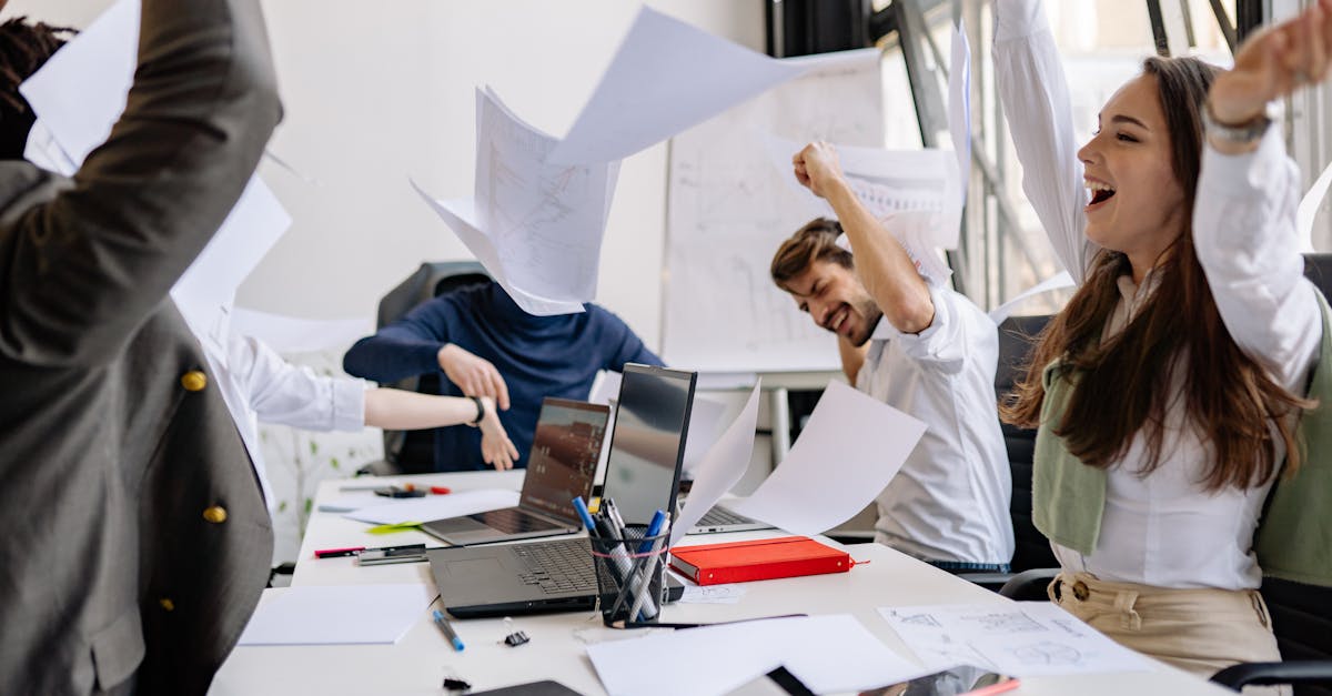 découvrez le concept de co-tenant, une approche innovante qui favorise la collaboration et le partage d'espace entre plusieurs locataires. apprenez comment cette solution peut optimiser vos ressources et améliorer votre cadre de vie.