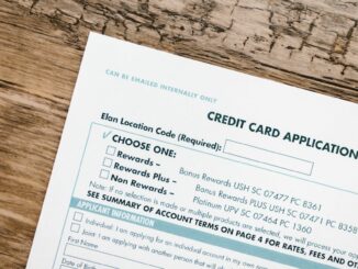 découvrez comment prévenir et détecter la fraude à l'assurance. apprenez les méthodes utilisées par les fraudeurs et les conseils pour protéger vos droits et votre couverture. informez-vous sur les conséquences juridiques et financières de la fraude à l'assurance.