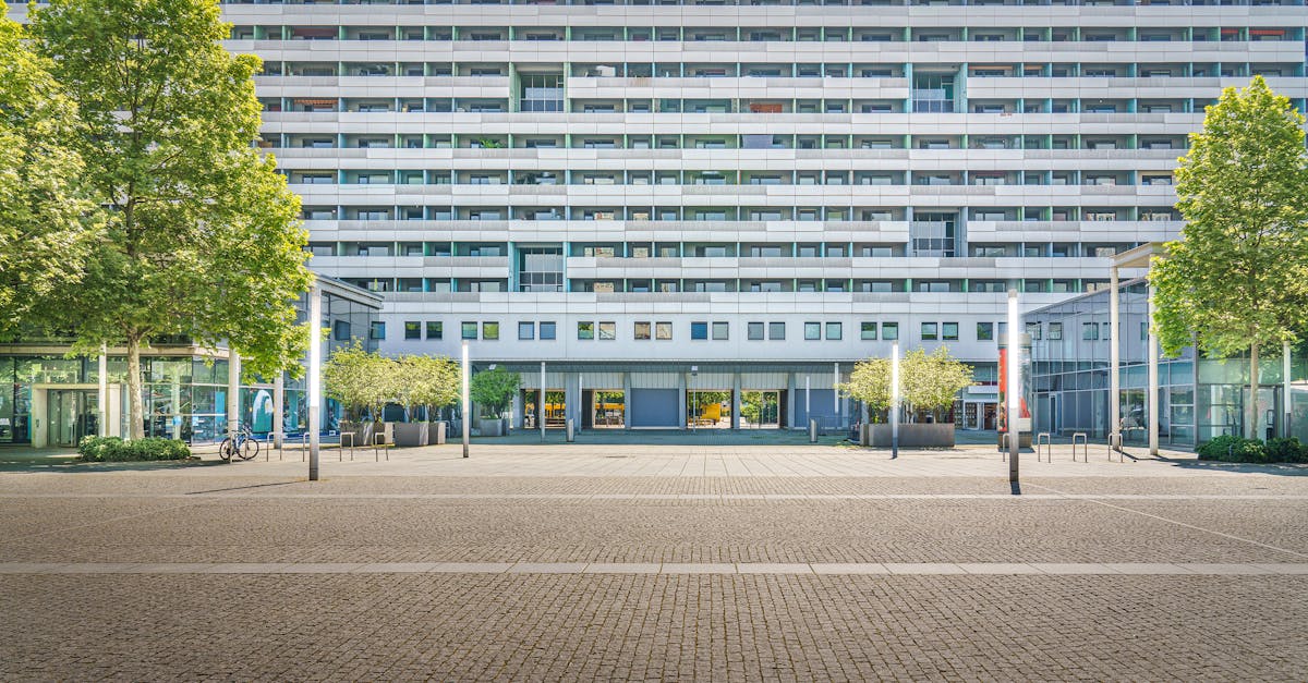découvrez les clés de la fiscalité immobilière en france. comprenez les enjeux de la taxation sur vos biens et optimisez vos investissements grâce à nos conseils pratiques.