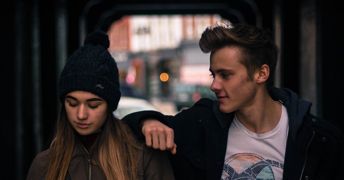 découvrez les dynamiques des relations humaines, des conseils pour cultiver l'amour, l'amitié et la communication. plongez dans l'univers des relations saines et épanouissantes.