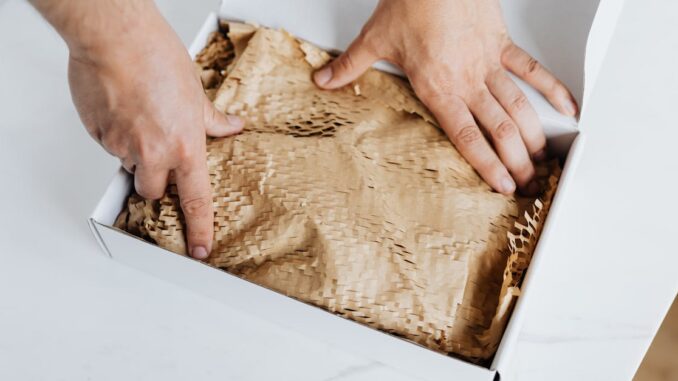 sustainable packaging découvrez l'importance de l'emballage durable pour réduire l'impact environnemental. informez-vous sur les matériaux écologiques, les pratiques responsables et comment choisir des solutions d'emballage qui préservent notre planète tout en répondant aux besoins des entreprises.