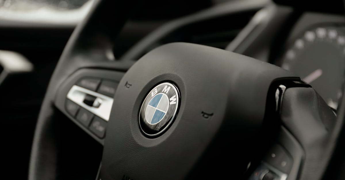 découvrez les airbags takata, réputés pour leur sécurité et leur technologie avancée. informez-vous sur les modèles, les caractéristiques et les rappels importants pour assurer votre protection sur la route.