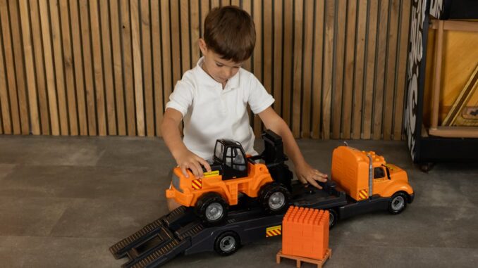 découvrez notre guide complet sur les différentes variétés de camions, de leurs caractéristiques aux usages spécifiques, pour vous aider à choisir le véhicule idéal adapté à vos besoins.