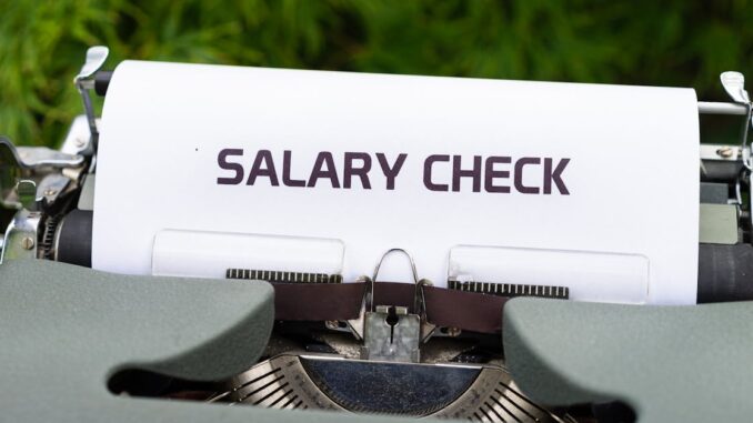 compensation découvrez tout ce qu'il faut savoir sur la compensation : définition, types, enjeux et processus. apprenez comment obtenir une compensation juste et équitable dans divers contextes, que ce soit en entreprise, en droit ou dans la vie quotidienne.