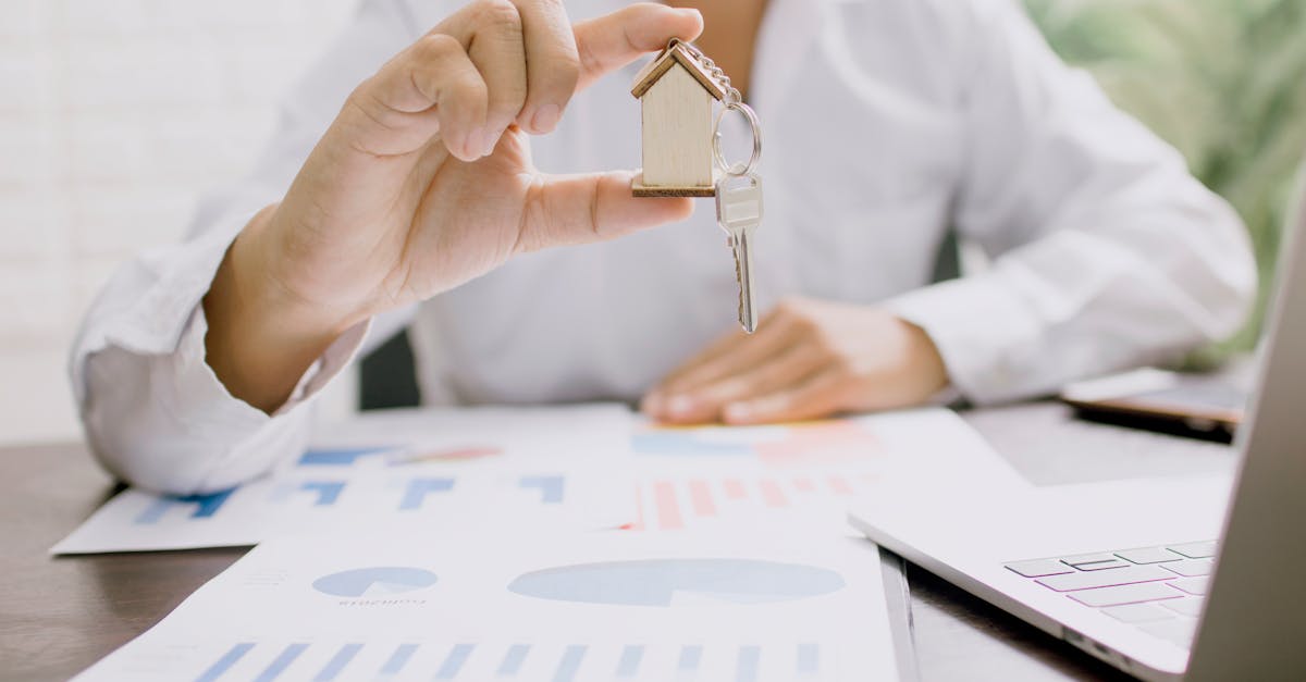 découvrez les meilleures opportunités de vente immobilière avec nos experts en immobilier. que vous soyez acheteur ou vendeur, bénéficiez de conseils personnalisés et d'une large sélection de biens. maximisez votre investissement immobilier dès aujourd'hui !