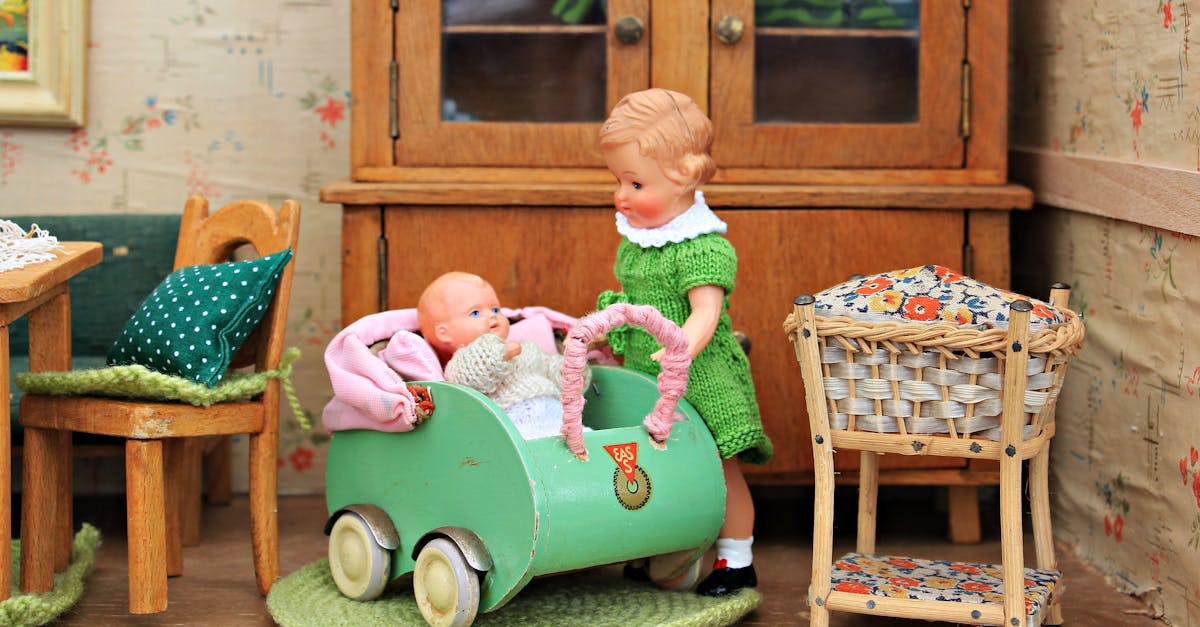 découvrez l'univers fascinant des poupées reborn, des créations artistiques hyper réalistes qui capturent la beauté de l'enfance. parfaites pour les collectionneurs et les passionnés, ces poupées sont fabriquées avec soin pour offrir une expérience unique et émotive.