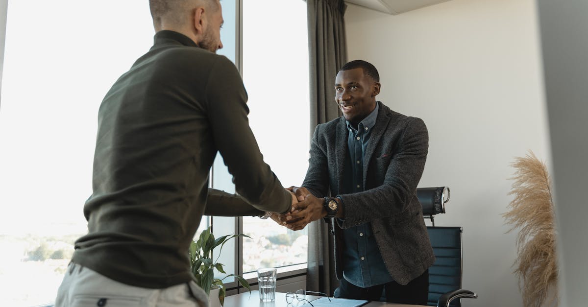 découvrez comment optimiser votre processus de recrutement avec des stratégies efficaces pour attirer et sélectionner les meilleurs talents. apprenez à cibler les candidats idéaux et à améliorer l'expérience candidat dans un marché en constante évolution.