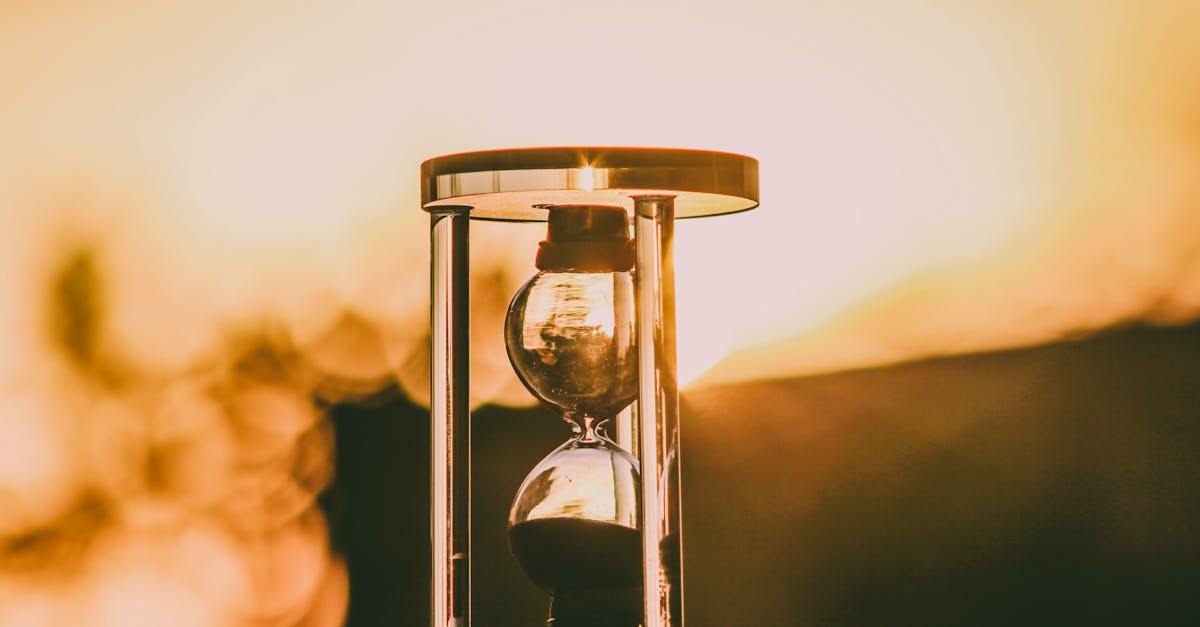 découvrez tout ce que vous devez savoir sur la courroie de distribution : son rôle essentiel dans le moteur, les signes d'usure à surveiller et l'importance d'un remplacement régulier pour assurer la longévité de votre véhicule.