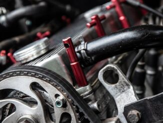 découvrez tout ce qu'il faut savoir sur la courroie de distribution : son rôle essentiel, quand la remplacer et comment entretenir votre moteur pour garantir une longévité optimale de votre véhicule.